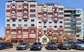 Remarkable 1 Bedroom Apartment Costa Da Caparica